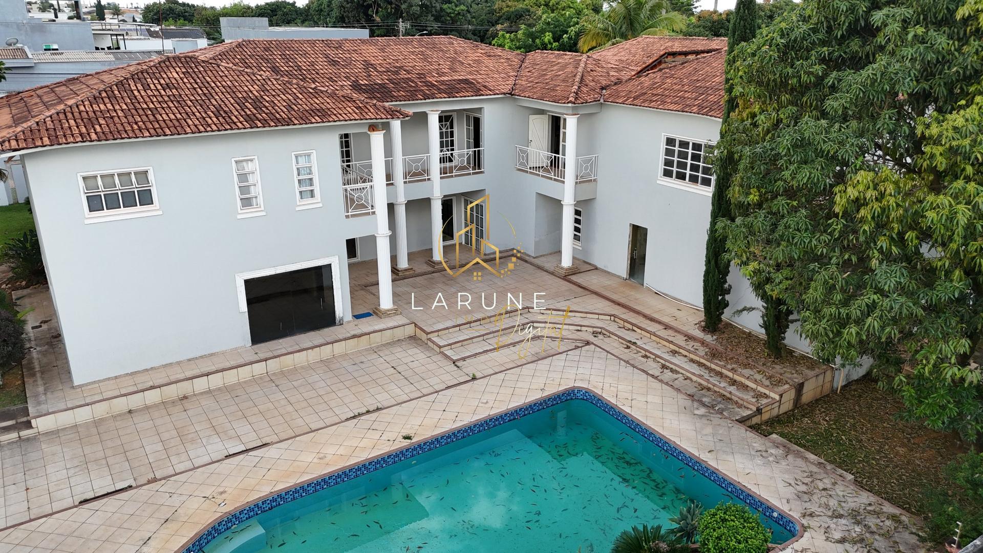 Casa em Vicente Pires com 600 m² e 5 suítes